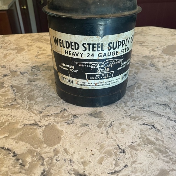 Vintage Gas Can - Picture 4 of 6